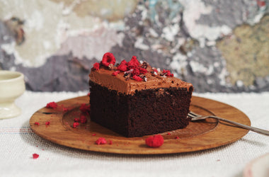 Chocolate olive oil cake with chocolate cream cheese frosting | Julia Busuttil Nishimura