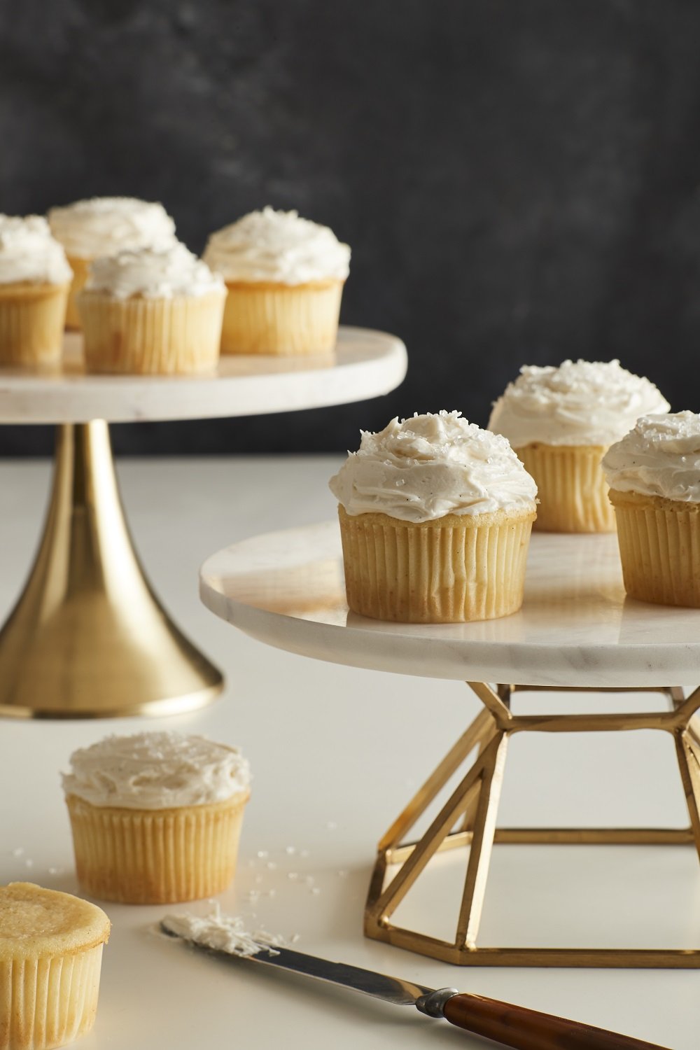 Vanilla cupcakes with mascarpone buttercream icing