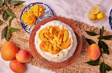 Mum's classic pavlova