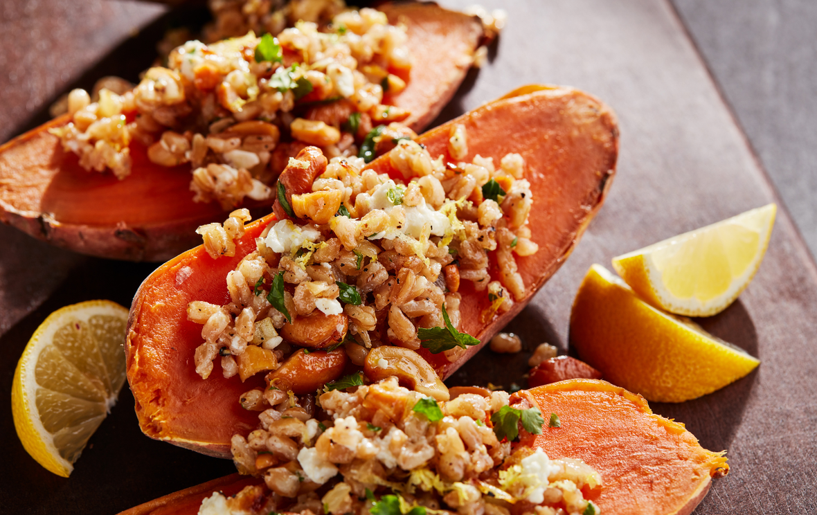 Steamed sweet potatoes stuffed with farro