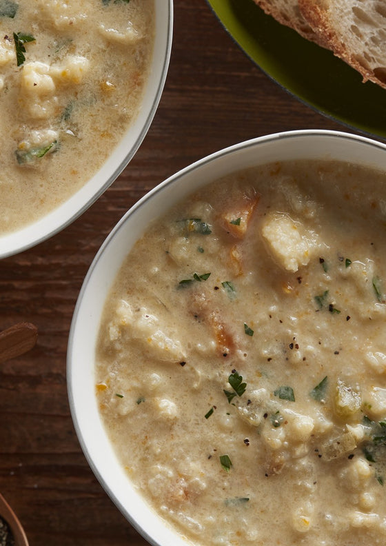 Creamy cauliflower soup