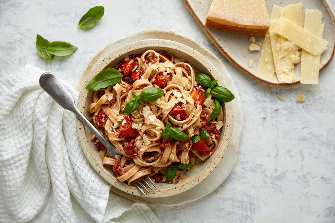 Sun-dried tomato fettuccine