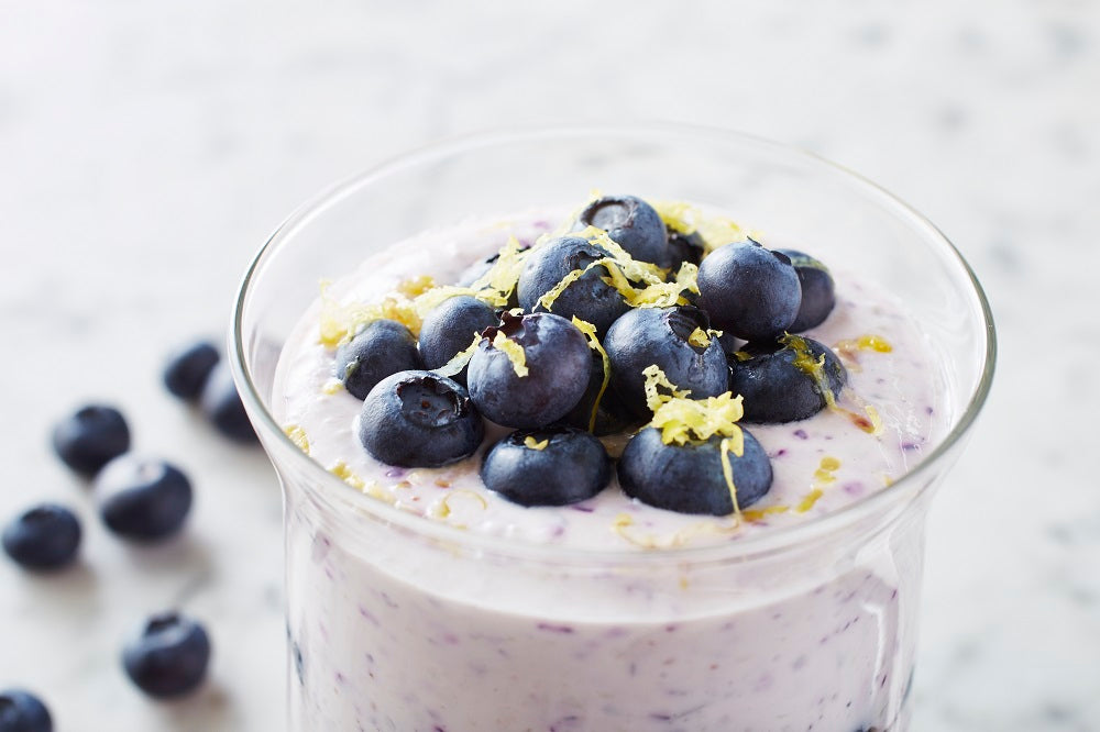 Blueberry yoghurt parfait