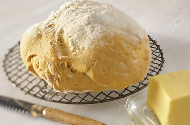 Simple sourdough bread