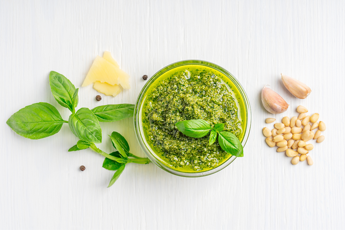 Chunky basil pesto