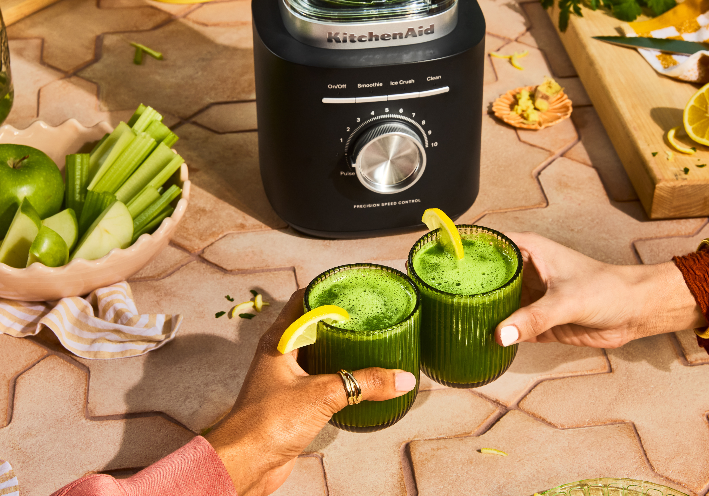Pure Power Blender with Glass Jar
